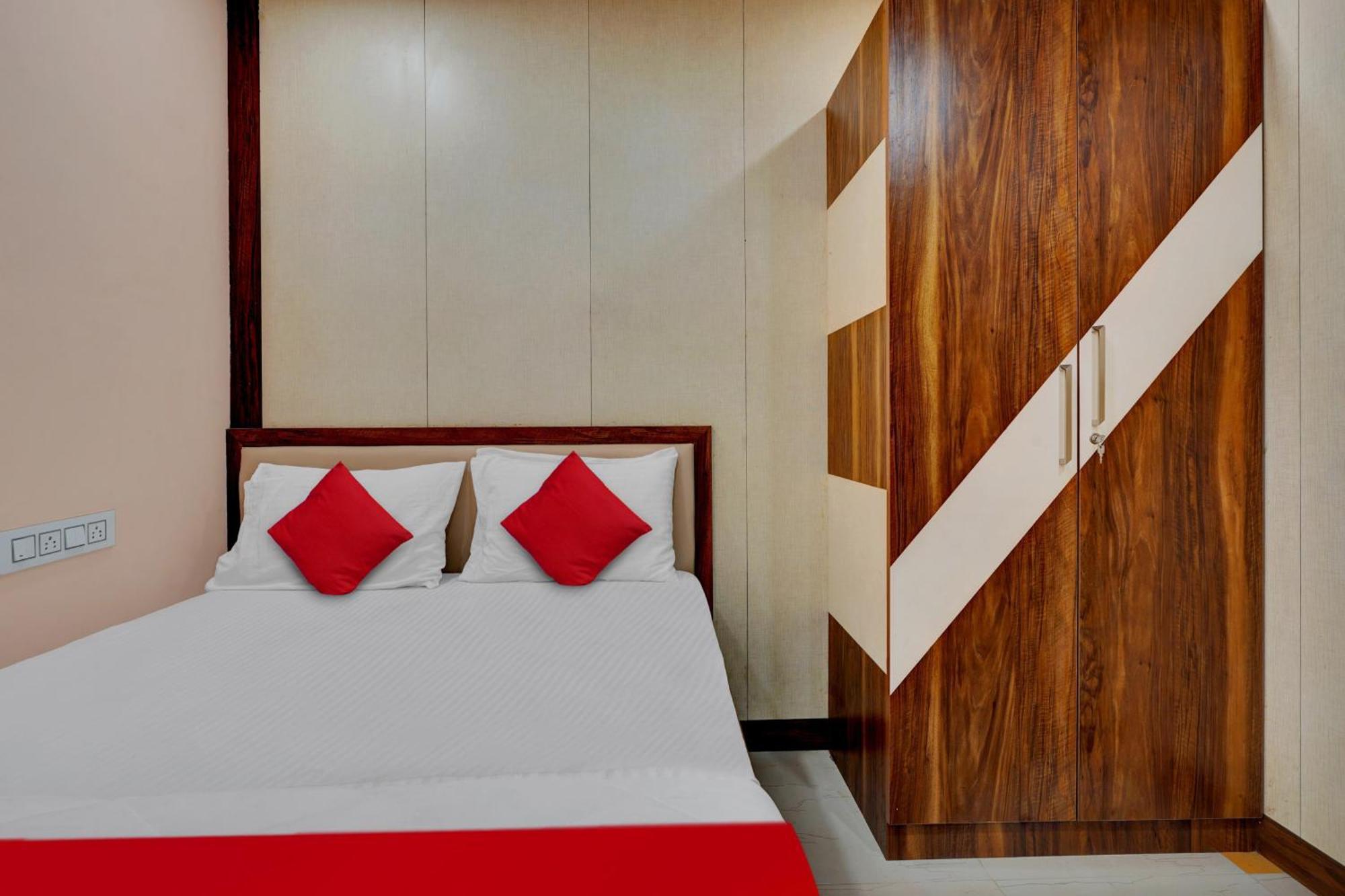 Oyo Flagship Rich Inn Premium Suites Near Nagasandra Metro Station. Bangalore Esterno foto