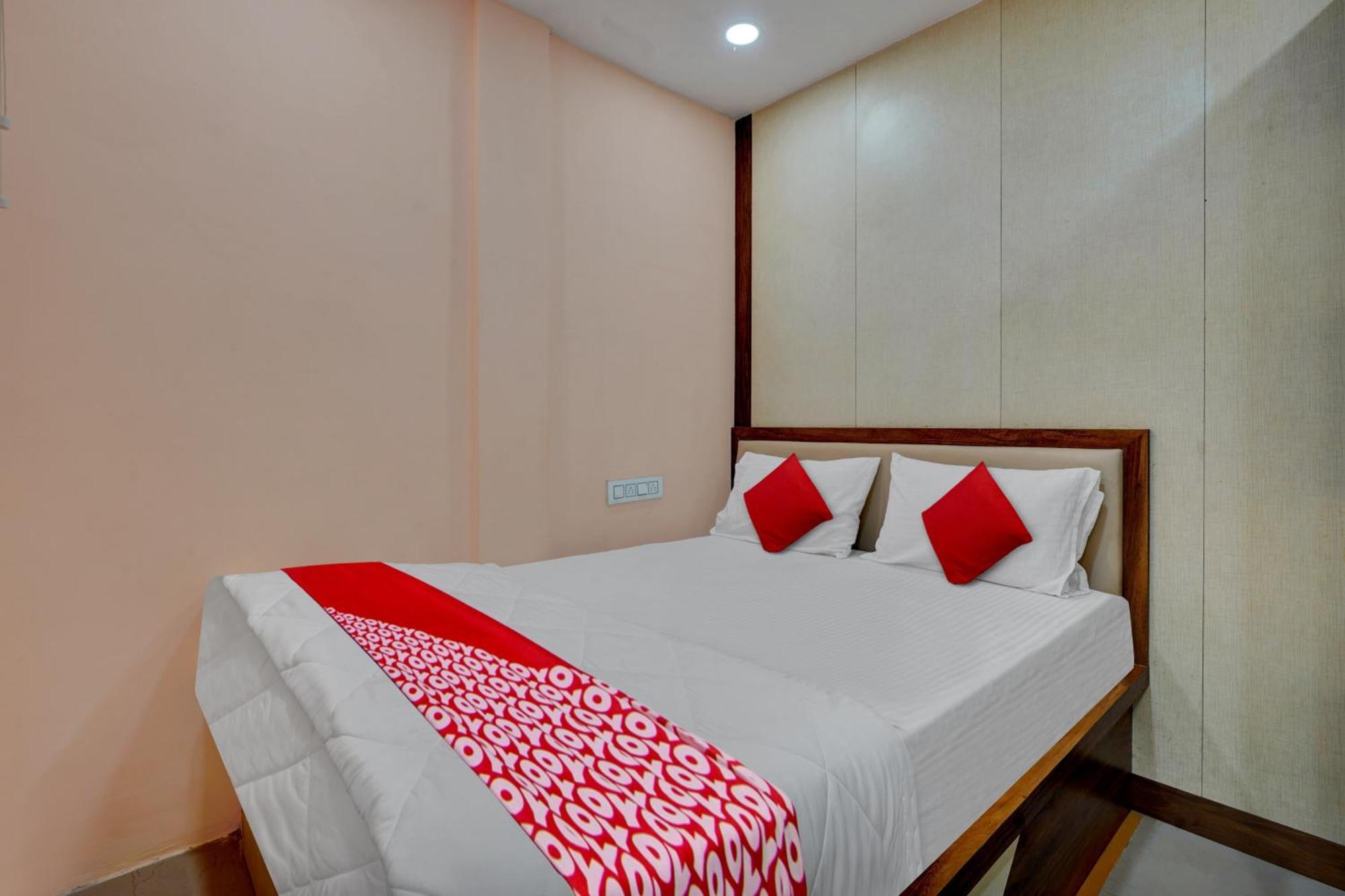 Oyo Flagship Rich Inn Premium Suites Near Nagasandra Metro Station. Bangalore Esterno foto